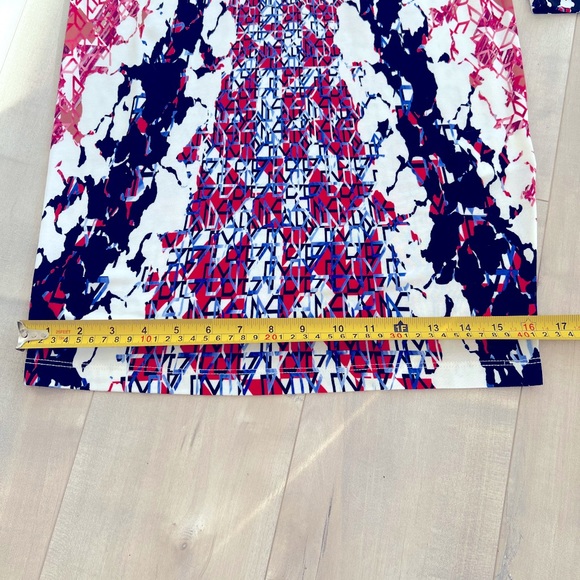 PETER PILOTTO - fitted long sleeved dress optical print red blue white - size 4 - Picture 5 of 10